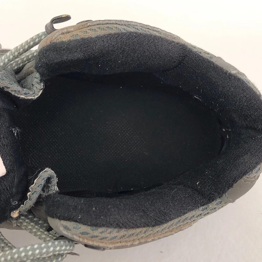 Merrell moab mid